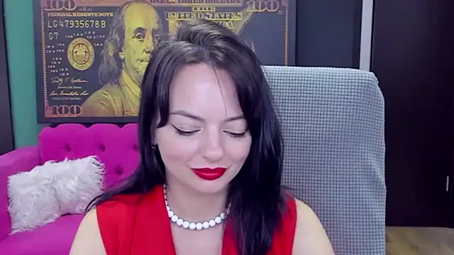 BellaRowan stripchat live cam model