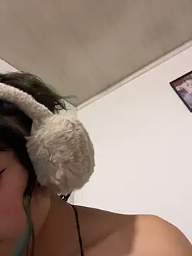 baby_akuma_ stripchat live cam model