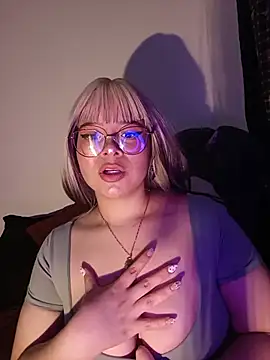 Melodii-22 stripchat live cam model