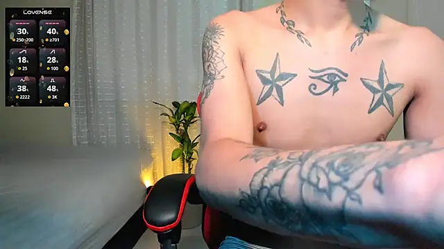 tom_Howard stripchat live cam model