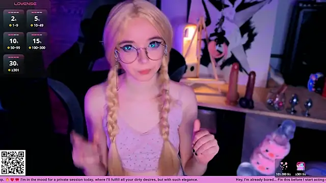 Nora_Failure stripchat live cam model