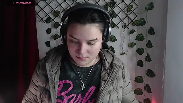 Nika_1_ stripchat live cam model