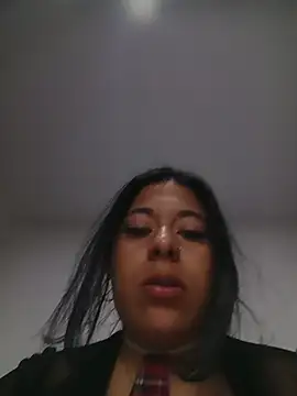 Laila_and_konny stripchat live cam model