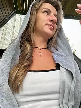 EvvaMur stripchat live cam model