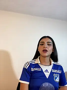 ivy-777 stripchat live cam model