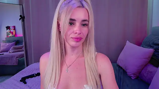 Rossy_X stripchat live cam model