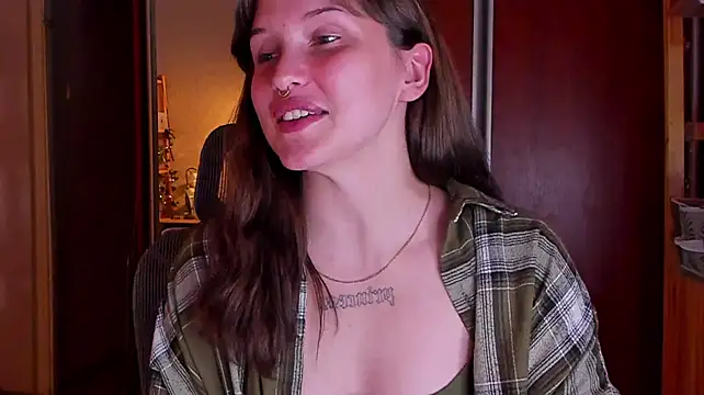 hellfirekiss stripchat live cam model