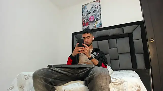 Jack_bigdick1 stripchat live cam model