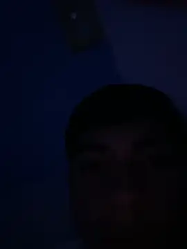 johnnisak stripchat live cam model