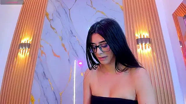 Esmeralda_Belle stripchat live cam model