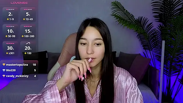 Noel_Brownie stripchat live cam model