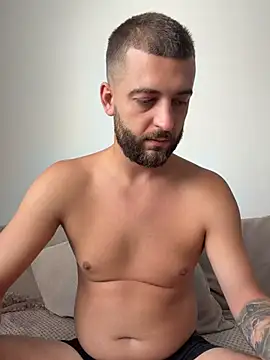 Pablo_Hornyguy95 stripchat live cam model