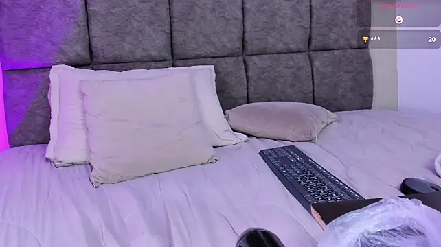 elizabeth_20 stripchat live cam model