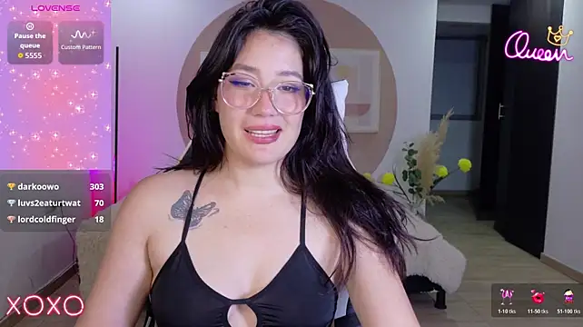 Eliih_01 stripchat live cam model