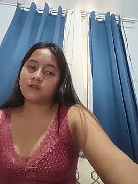 Sweet_baby21 stripchat live cam model