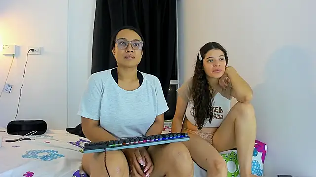 Luna_Cami4 stripchat live cam model