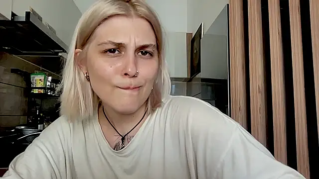 Ella_Bloom stripchat live cam model
