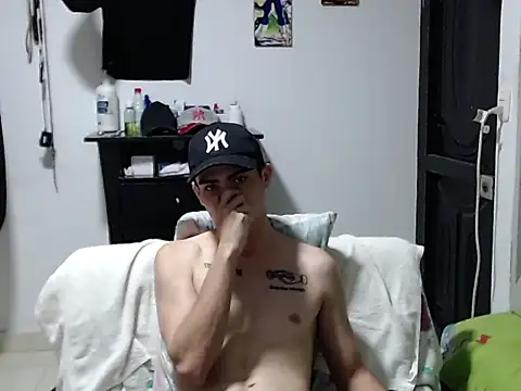 Zac_Efront stripchat live cam model