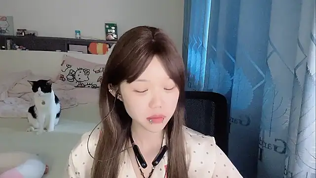 xiaoting-baby stripchat live cam model