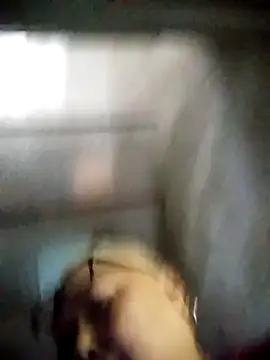 YourMomy- stripchat live cam model