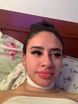 Sweet1_Treat stripchat live cam model