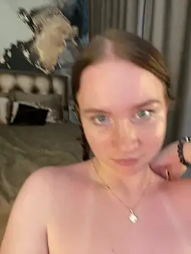 Uni_ChloeXXX stripchat live cam model
