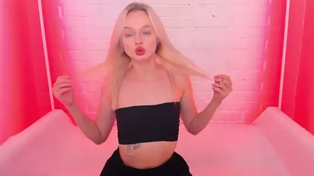 AlessaKiss stripchat live cam model