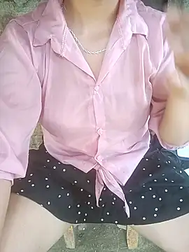Seiciz stripchat live cam model