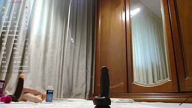 Crazy1One stripchat live cam model