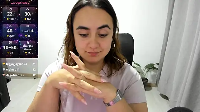 maryluna95 stripchat live cam model