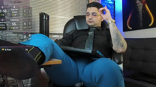 Nicolas_Fellener stripchat live cam model