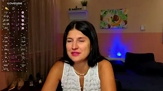 Alianna_Solo_Kisses stripchat live cam model