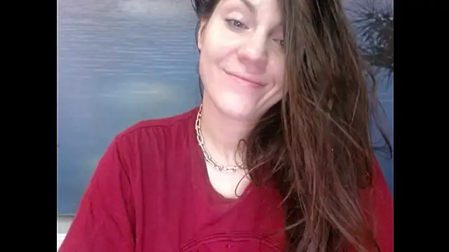 AliceTailor stripchat live cam model