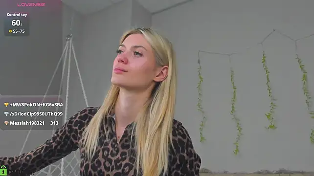 Cherry_Price stripchat live cam model