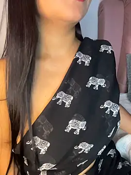 shara_queen1 stripchat live cam model