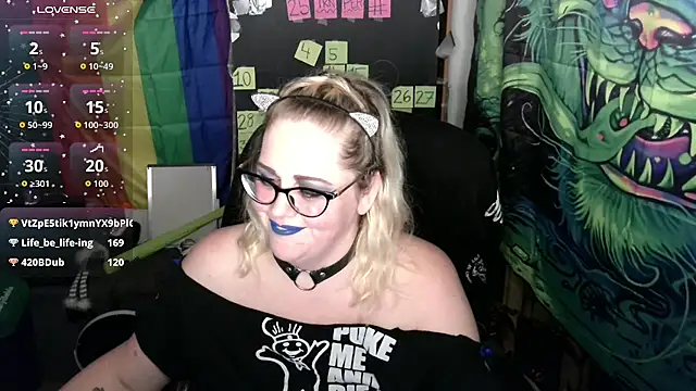 Kinky_Witch stripchat live cam model