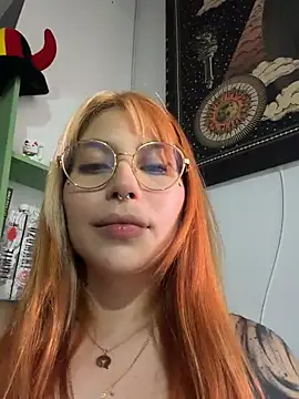 YunoRose_ stripchat live cam model