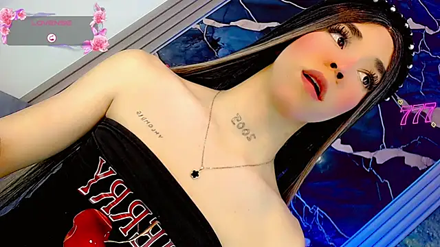 moon_sweet- stripchat live cam model