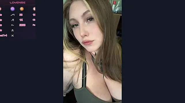 DeannaDorton stripchat live cam model