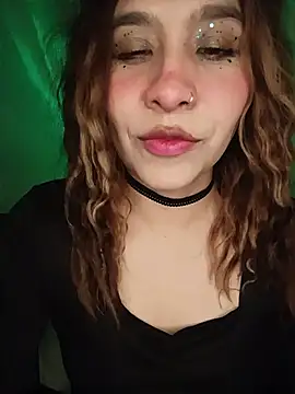 amstheynovak stripchat live cam model