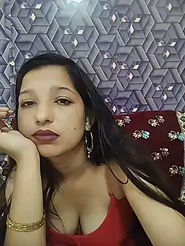 Queen_Rosyy stripchat live cam model