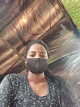Poojakumari20 stripchat live cam model