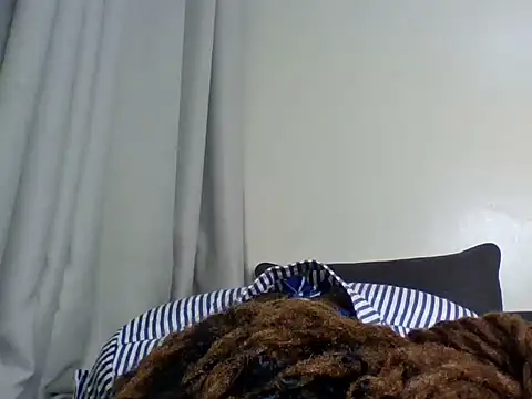 swit_candie4 stripchat live cam model