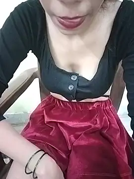 _red_wine__ stripchat live cam model