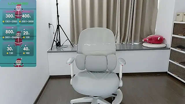 Judy-520 stripchat live cam model