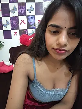 Alisha_Babyy stripchat live cam model