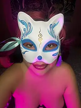 Midnightcats stripchat live cam model