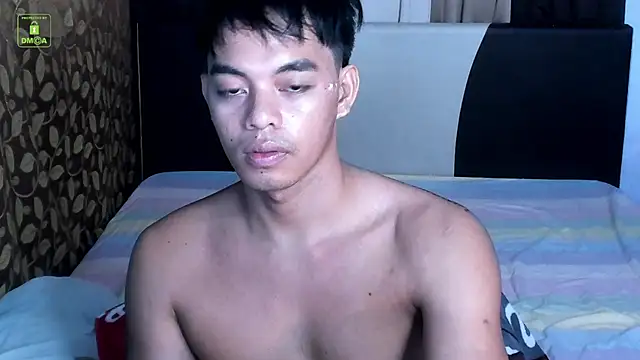 Crazyasiancum1 stripchat live cam model