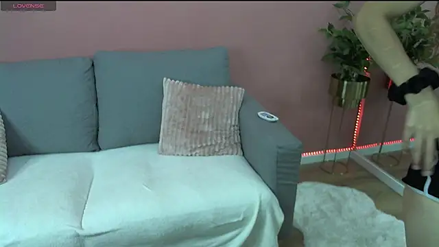 AntoniaRosse_ stripchat live cam model