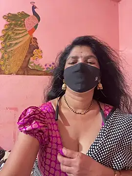 Daisy-Rani stripchat live cam model